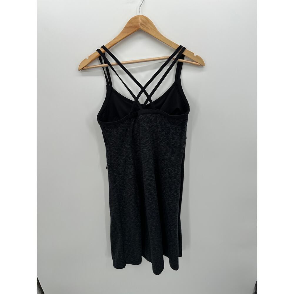 The North Face Womens Gray Tennis Dress Sz M Workout Pickleball Bra‎ Active - Picture 2 of 9